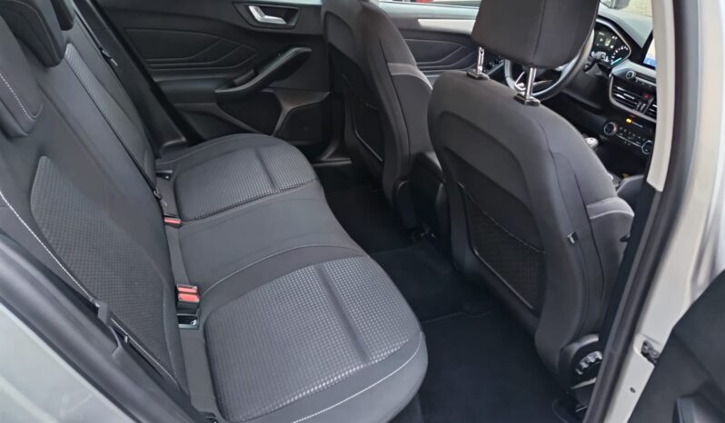 FORD FOCUS TREND lleno