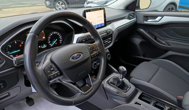 FORD FOCUS TREND lleno
