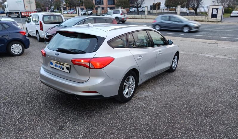 FORD FOCUS TREND lleno