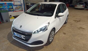 PEUGEOT 208 BLUE-HDI lleno