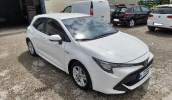 TOYOTA COROLLA HYBRID lleno