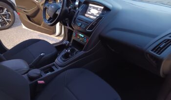 FORD FOCUS TREND lleno