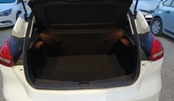 FORD FOCUS TREND lleno