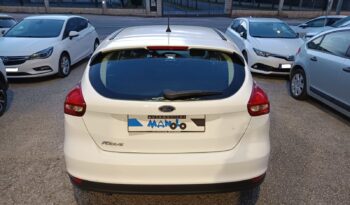 FORD FOCUS TREND lleno
