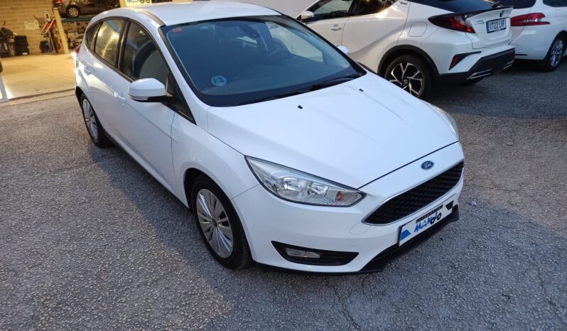 FORD FOCUS TREND lleno