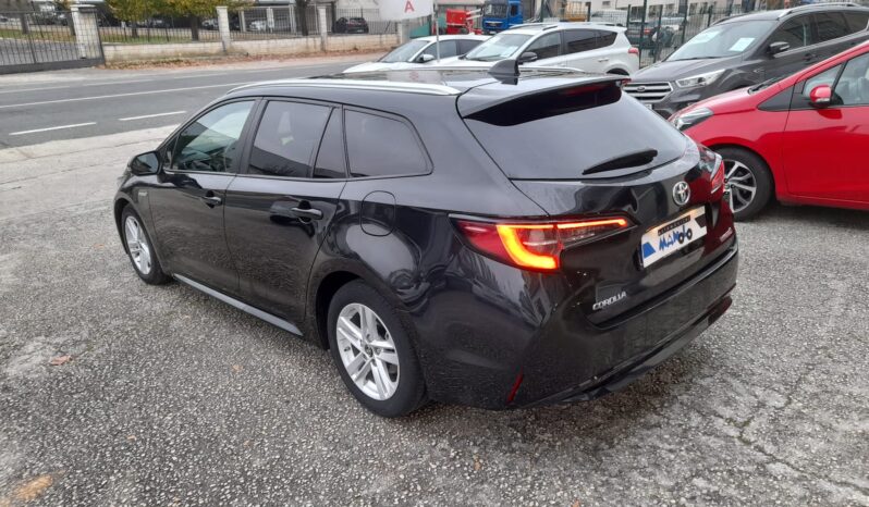 TOYOTA COROLLA TS HYBRID lleno