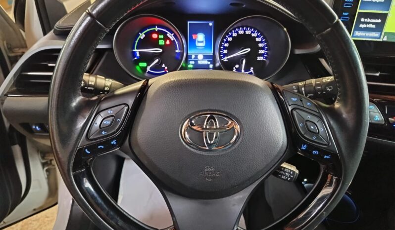 TOYOTA CHR HYBRID lleno