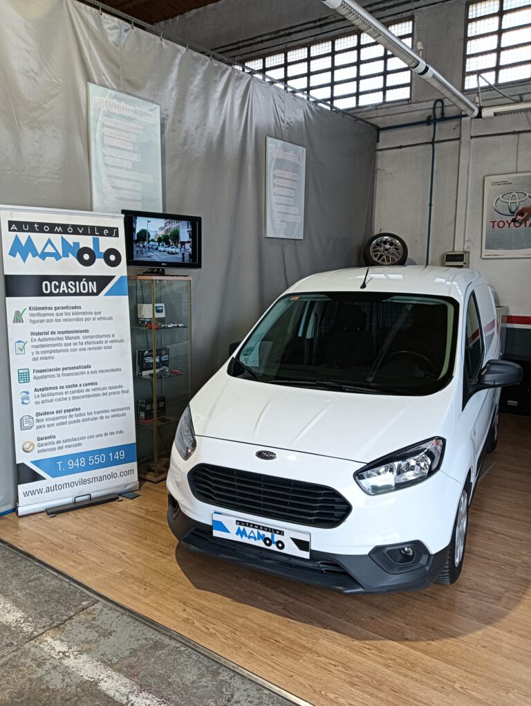 Ford Transit Courier - foto 2