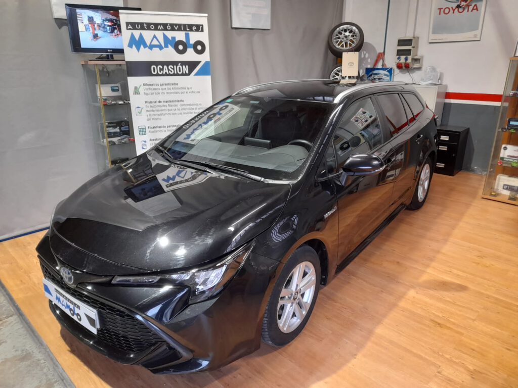 Toyota Corolla TS Hybrid de ocasión