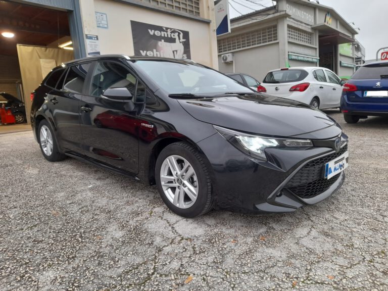 Toyota Corolla TS Hybrid - foto 11