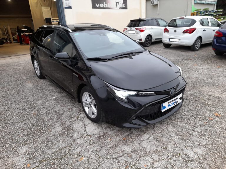 Toyota Corolla TS Hybrid - foto 12