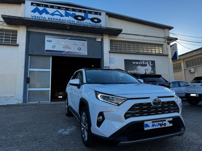 Toyota Rav4 Luxury AWD - foto 4