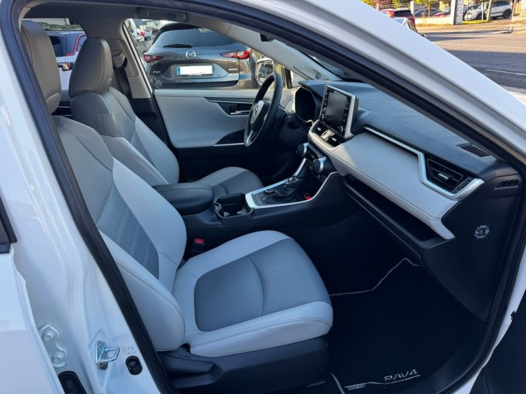 Toyota Rav4 Luxury AWD - foto 15